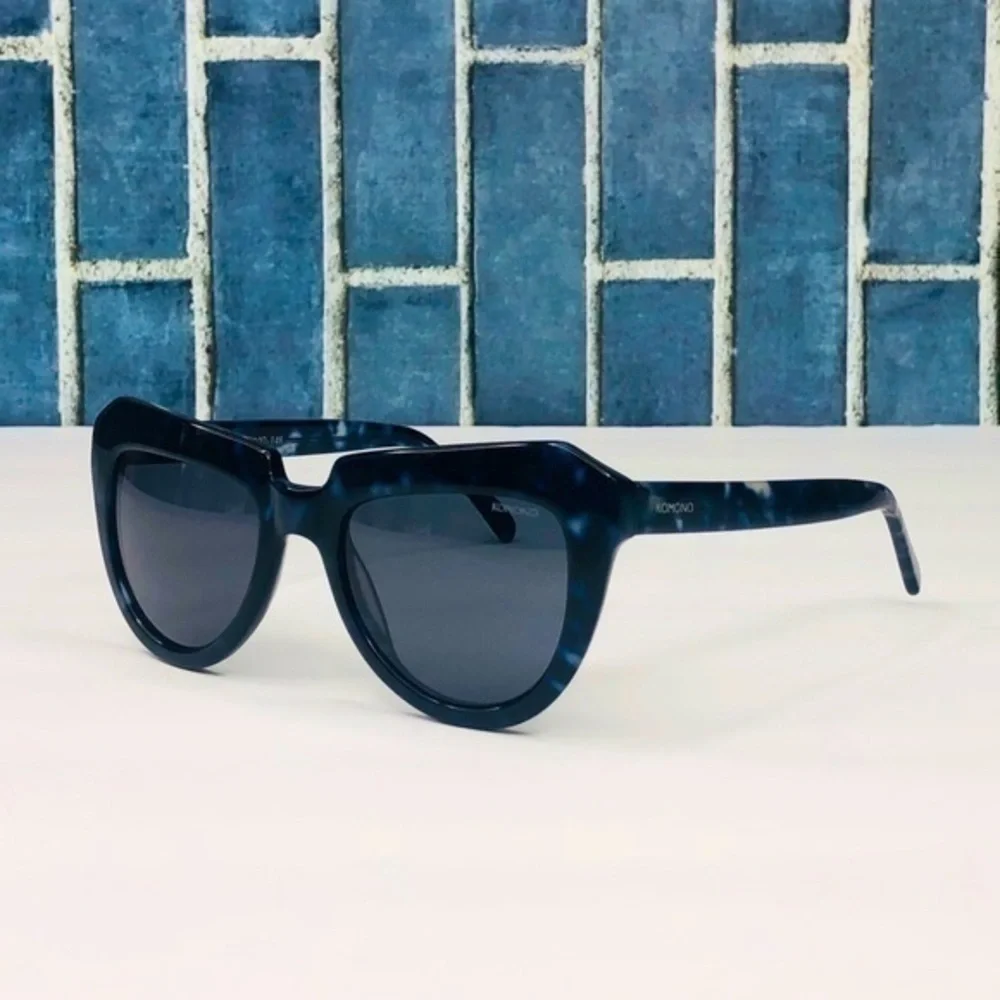 New KOMONO Stella Indigo Demi Sunglasses Cat Eye Retro Blue Tortoise